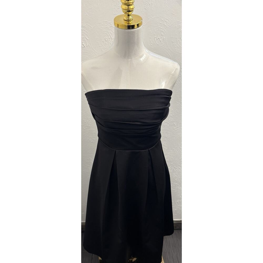White House Black Market Black Satin Strapless Cocktail Dress Size 6 Classic